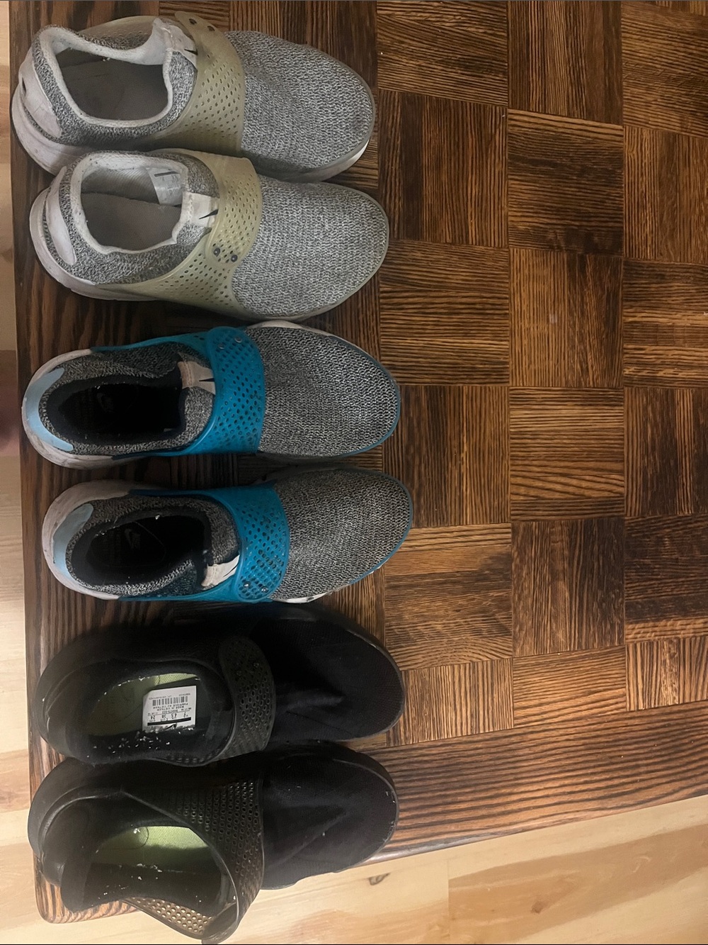 Women’s Nike Sock Darts bundle three pairs